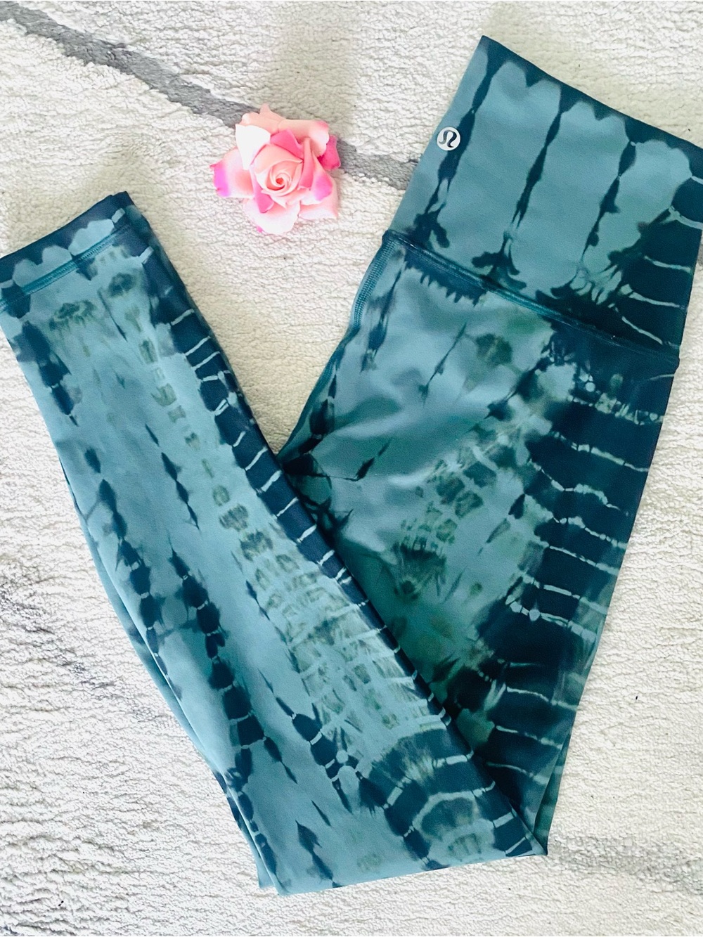 💕Lululemon High-Waist Green Tye-Dye Sports Leggings SZ 4 (M)